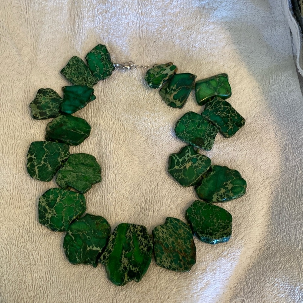 Beautiful green Barse necklace with extender